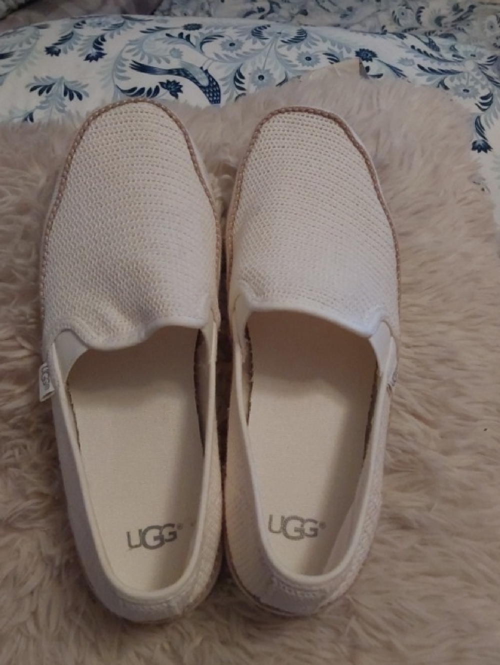 UGG Womans Slip On Shoes